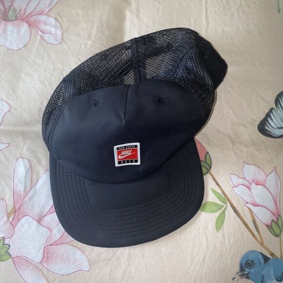 Nike Trucker Hat Non Ducor Duco Black Snapback Mesh Back - Picture 9 of 9